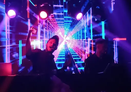 Gloss Night Club