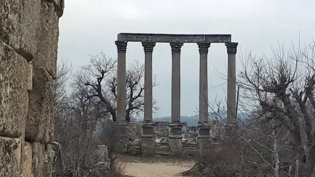 Uzuncaburç Antik Kenti